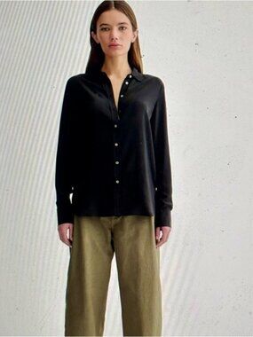 Everlane (10) Black Washable Silk The Must Have Shirt Classic & Professional